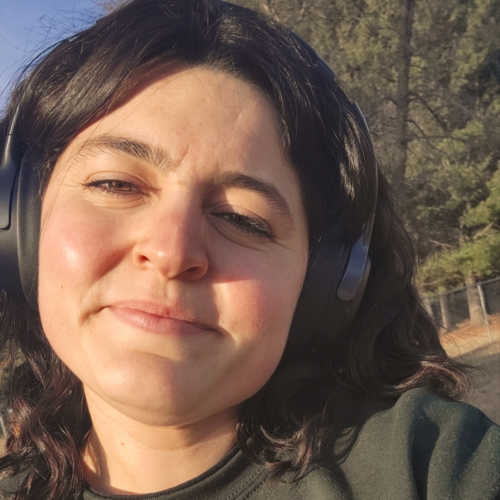 Meet your Posher, Marissa